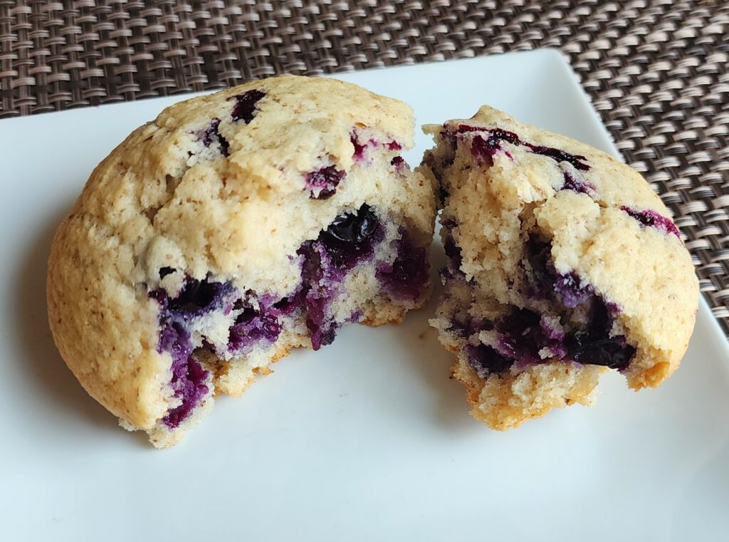 vegan blueberry muffins